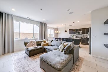 コテージ Pet Friendly Clovis Home   Near Mall & Waterpark!