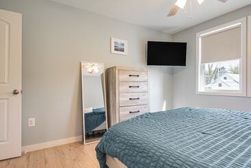 بيت ريفى Waterfront Historical District Home Near River