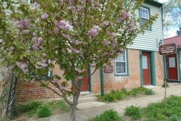 Cobbler Room & Cottage B&b