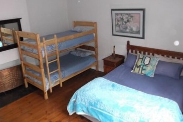 Homebase Melville  Hostel