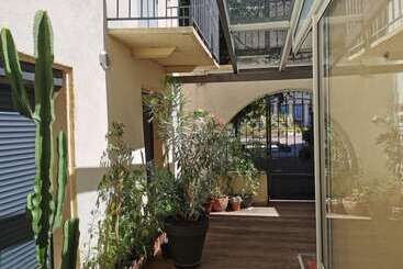 호텔 De La Couronne