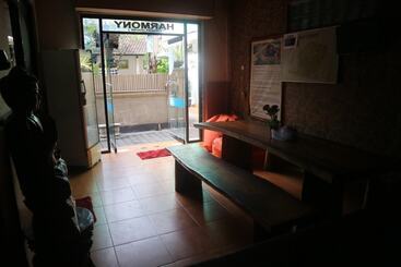 هتل Harmony Guest House