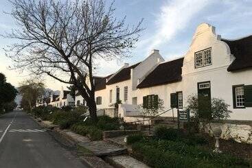 بنسيون Tulbagh Country Guest House   Cape Dutch Quarters