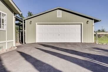 Charming Petaluma Cottage W/ Grill Near Wineries