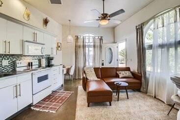 Cozy Alpine Cottage Near Casinos & Trails!