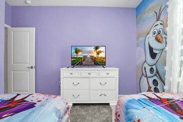 کلبه Fantasia @ Storey Lake By Shine Villas #408