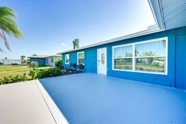 بيت ريفى Florida Gulf Coast Getaway: Pool + Screened Lanai!