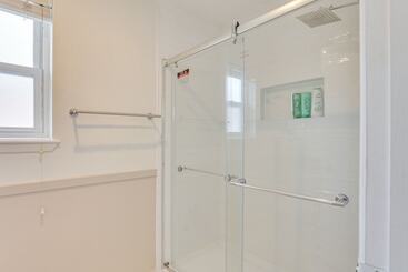 별장 Houston Home W/ Screened Porch, Near Sugar Land!