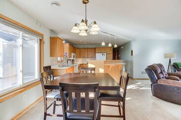 별장 Lakefront Aitkin Home W/ Sunroom: Walk To Beach!