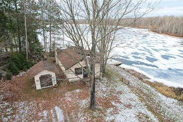 Сельский дом Mason Cabin W/ Private Dock On Marengo Lake!