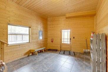 کلبه Spacious Mountain View Cabin By Angel Fire Resort