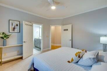קוטג'' Grand Lakefront Home In Hartwell W/ Game Room!