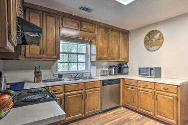 بيت ريفى Quiet Lawrenceville Home Near Shopping & Parks!