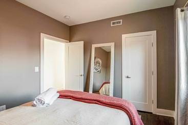 קוטג'' Nashville Home W/ Rooftop Deck < 2 Mi To Dtwn