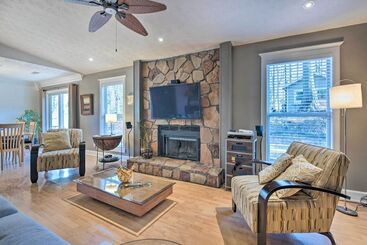 بيت ريفى Roswell Home W/ Deck + Yard, 18 Mi To Truist Park!