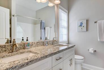 茅舍 Spacious Augusta Vacation Home W/ Deck