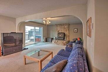 茅舍 Stateline Ski House: Walk To Boulder Lift!