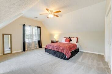 茅舍 Sunny Lithonia Home ~ 7 Mi To Stone Mountain Park!