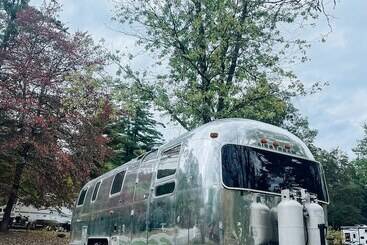 茅舍 The Bellefonte Campground