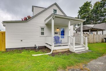 コテージ Walk To Beach: Hampton Home W/ Grill!