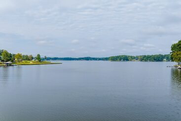 بيت ريفى Waterfront Sparta Retreat W/ Dock, Deck & Grill