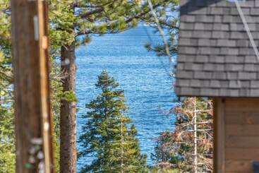 별장 Authentic & Stylish Cabin In Lake Tahoe By Sierra Getaways