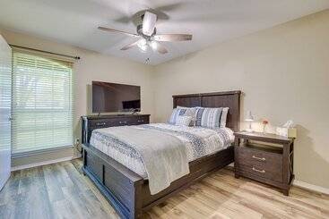 茅舍 Walk To Water: Cozy Eagle Mountain Lake Home