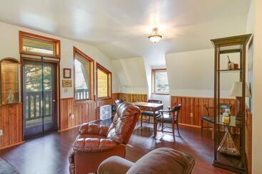 بيت ريفى Forested Coffman Cove Cabin W/ Wood Burning Stove!