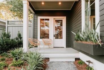 فندق The Springs