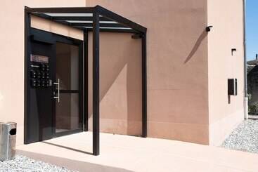 アパートホテル Logis Les Cepages Restaurant Le Raisin