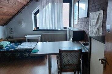 茅舍 Private Room In Country House, Erkelenz