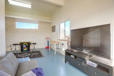 茅舍 Serene Home W/ Yard   8 Mi To Joshua Tree!