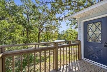 کلبه Tranquil Woods Retreat Branson