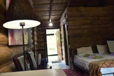 בית מלון כפרי Monastic Spa карпати