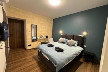 پانسیون Capital Heights Room, Victoria