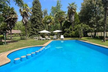 Bed and Breakfast Casona La Fogonera