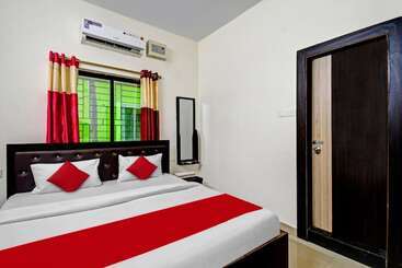 בית מלון כפרי Goroomgo Sr Palace Bhubaneswar