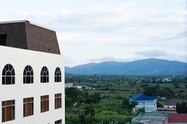 Отель Grand Pailin Casino & Resort