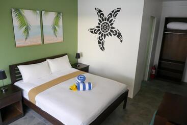 בית מלון כפרי Hava Resort Calatagan