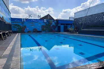 בית מלון כפרי Kinasih