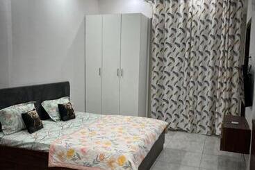 فندق Meadow Suites