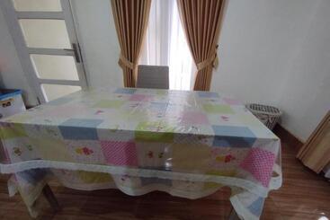 בית מלון כפרי Oyo 93618 Homestay Bonjeruk