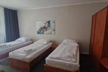 Businesshotel Am Peetzsee Grünheide