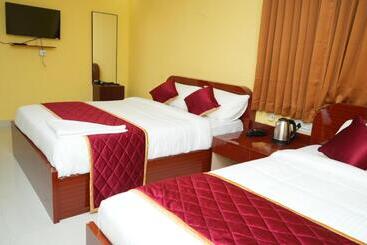 فندق H2 Residency