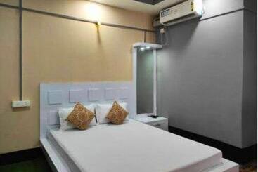 בית מלון כפרי Maria S Resort