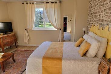 膳宿费 Domaine Bassy