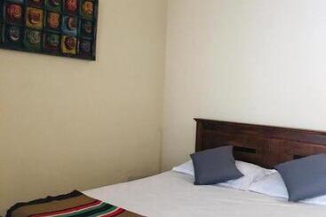 بنسيون Transit Cabin