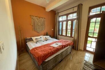 مبيت وإفطار Boho Thikana Homestay In Bir