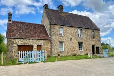 ベッドアンドブレックファースト Le K Rouge