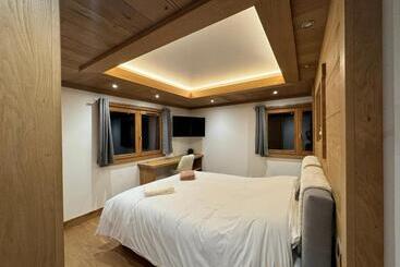 ペンション Chalet Evidence